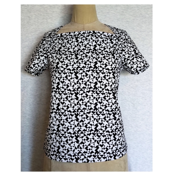 kate spade Tops - Kate Spade Saturday Geometric Print Short Sleeve Top
